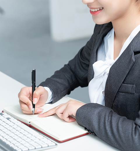 江西都昌鄱陽湖畔策馬奔騰 200余名中外選手共襄盛會